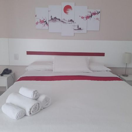 Flat Golden Fortaleza Luaran gambar