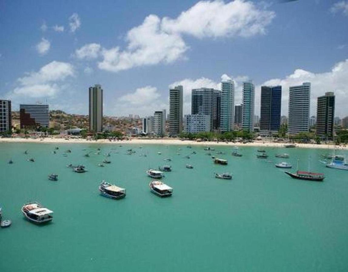 Flat Golden Fortaleza Luaran gambar