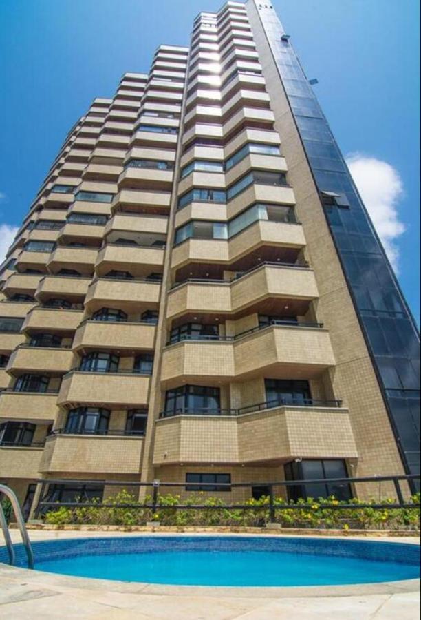 Flat Golden Fortaleza Luaran gambar